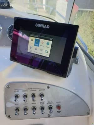 Sea Ray 255 Sundancer 3