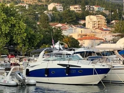 Bayliner 325 2