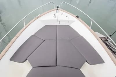 Rhéa 27 Open 4