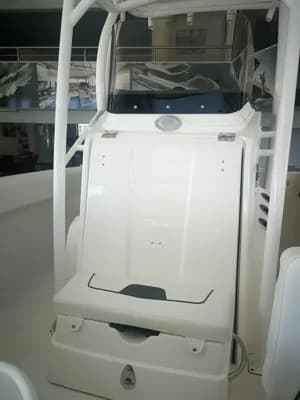 2017 Wellcraft Fisherman 222 Boat for Sale in Kato Polemidia 2