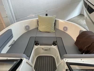 Bayliner VR6 Bowrider 5