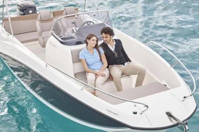Quicksilver ACTIV 605 Open 3