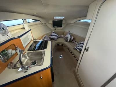 2001 Bayliner 245 Cruiser Boat for Sale in Bowness-on-Windermere 3