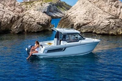 Jeanneau 605 Merry Fisher Cruiser 2
