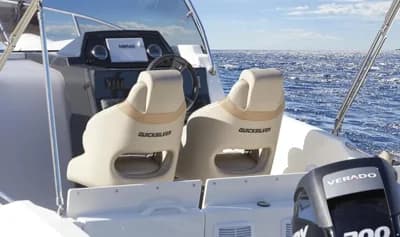 Quicksilver Activ 675 Sundeck und Trailer 3