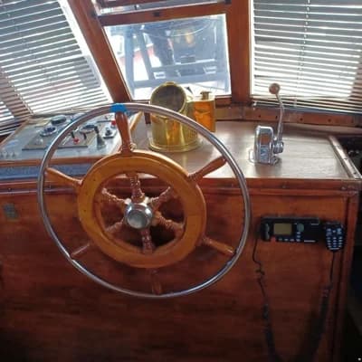 Klassiek motorjacht Directievaartuig 2