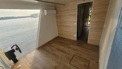 HOUSEBOAT SCHAB 12,1x3m 3