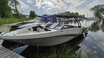 Glastron 245 GTS 3