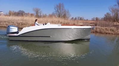 Maxima 680 Sport Lounge 3