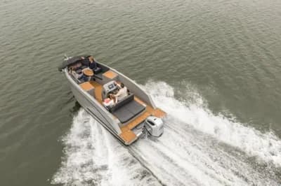 Maxima 680 Sport Lounge 5