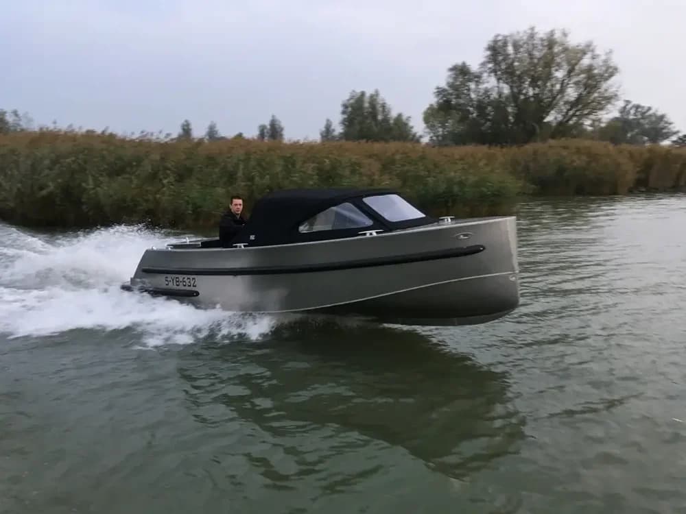 Van Vossen Sloep 600 Boat for Sale