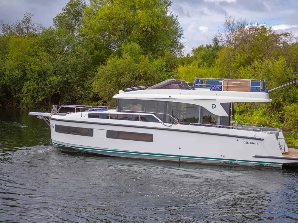2022 Delphia 11 Flylounge Boat for Sale in Reading