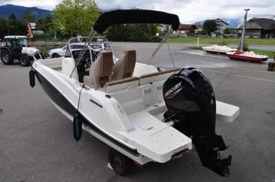 Quicksilver Activ 605 Open 3