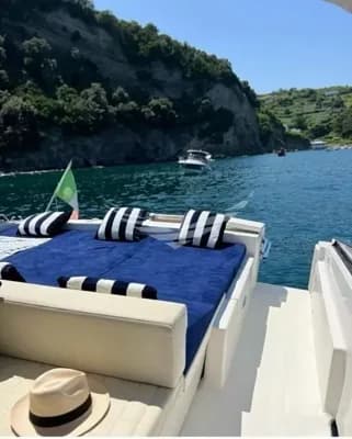 1996 Itama 46 Boat for Sale 3