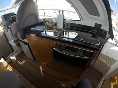 2019 Marex 320 Aft Cabin Cruiser Boat for Sale in Split 4