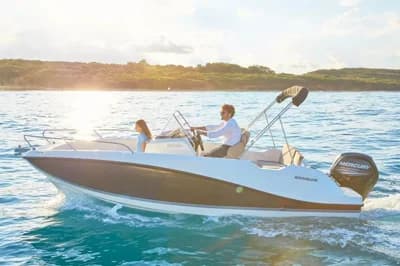 Quicksilver Activ 605 Open 5