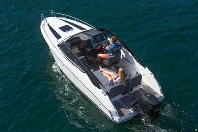 Parker 630 Day Cruiser 4