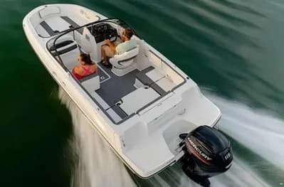 Bayliner VR4 O 3