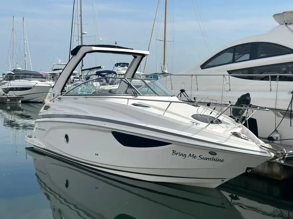 2014 Regal 280 Express Boat for Sale in Poole