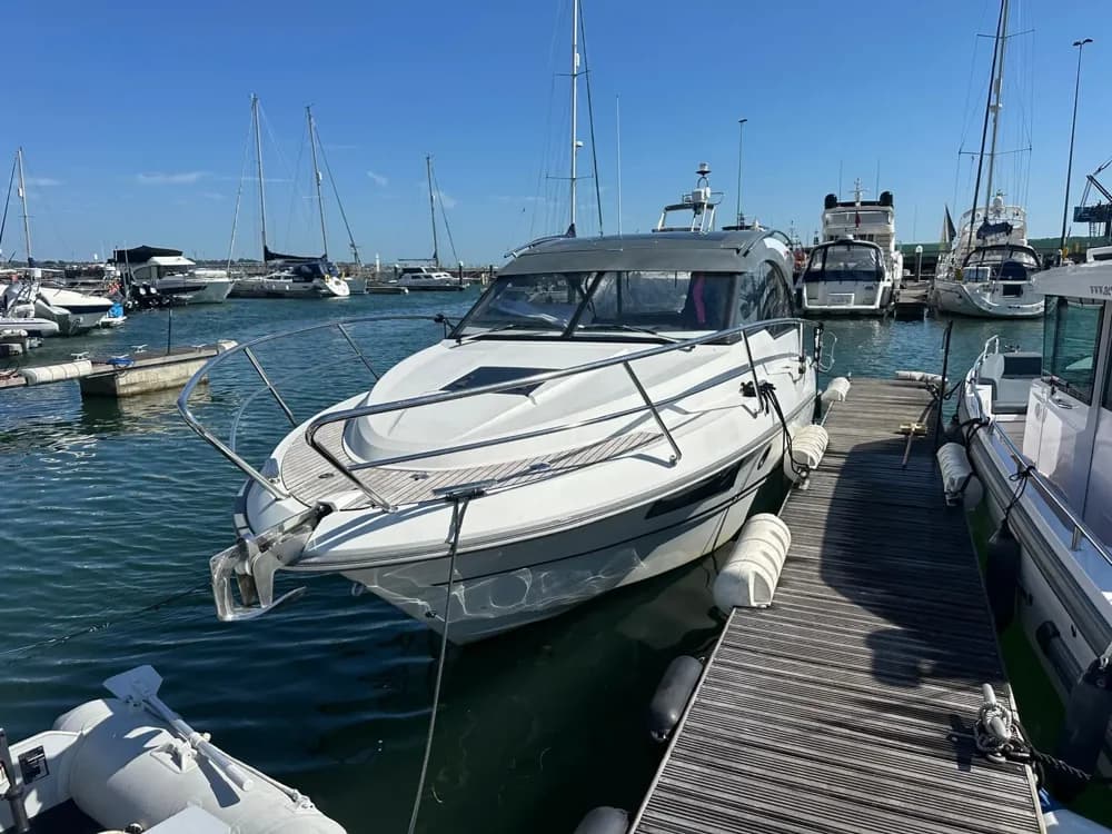 2017 Grandezza 28 OC Boat for Sale in Poole