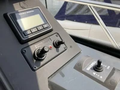 2017 Grandezza 28 OC Boat for Sale in Poole 4