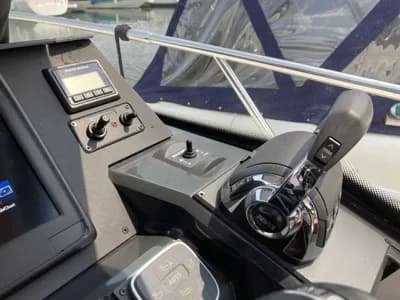 2017 Grandezza 28 OC Boat for Sale in Poole 5