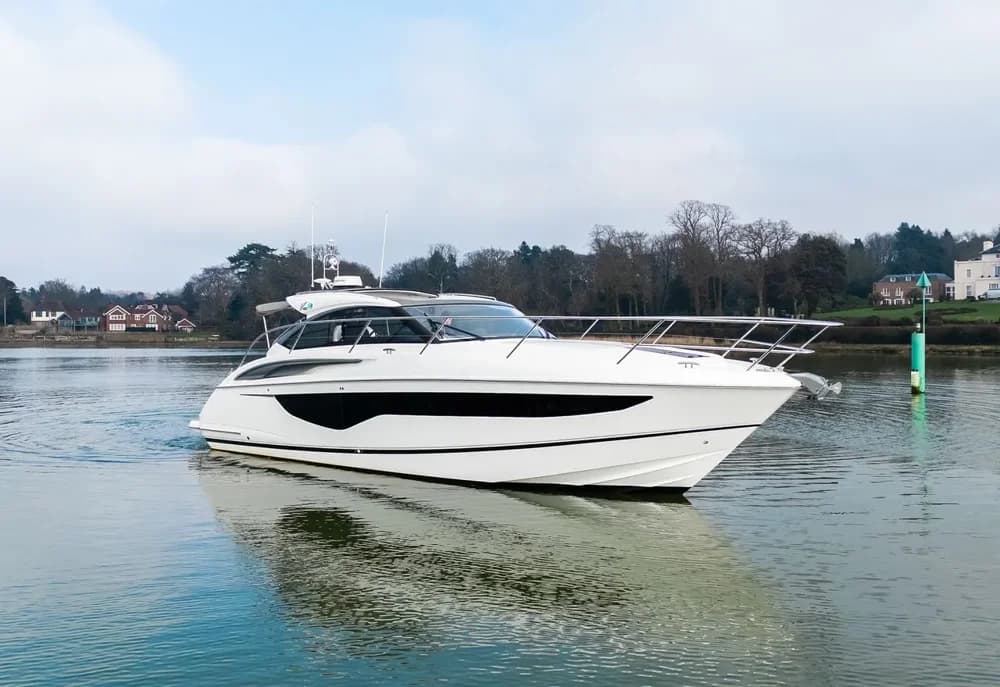 2017 Princess V40 Boat for Sale in Southampton