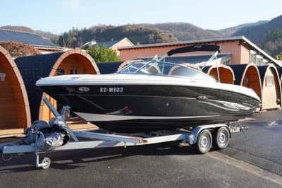 Sea Ray 220 SELECT 2