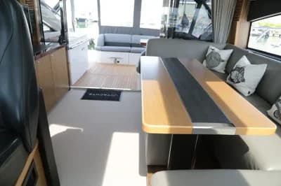 2015 Princess V52 Boat for Sale in Poole 3