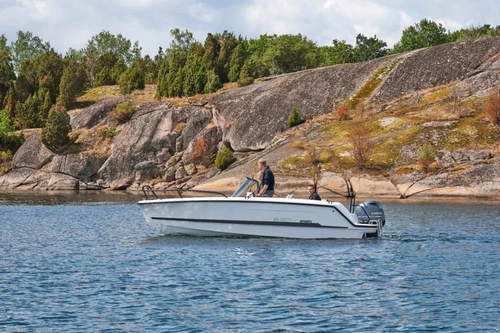 Ryds 630VI Mid C - 115 HP Yamaha
