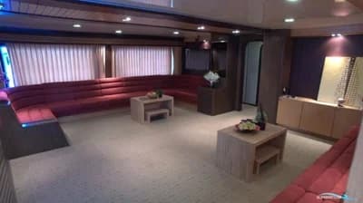 Custom Power Catamaran 37M 5