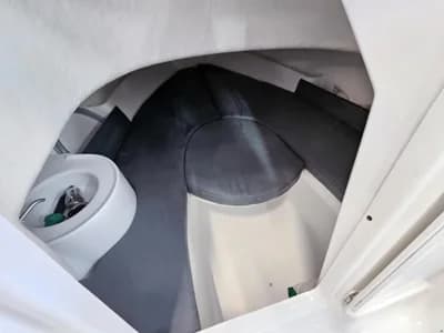 B2 Marine Cap Ferret 552 Sun Deck 3