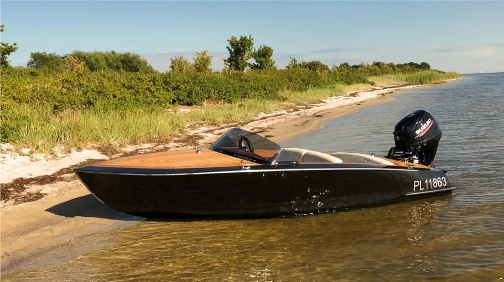 VTS Boats Flying Shark 4.2