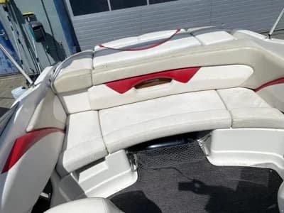 Glastron GLS 215 Bowrider 5