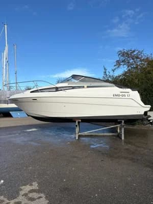 Bayliner 2355 5