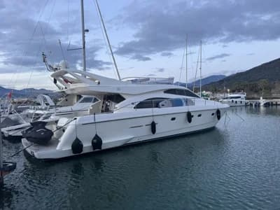 Ferretti 53 Fly 2