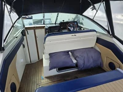 Sea Ray 220DA 2