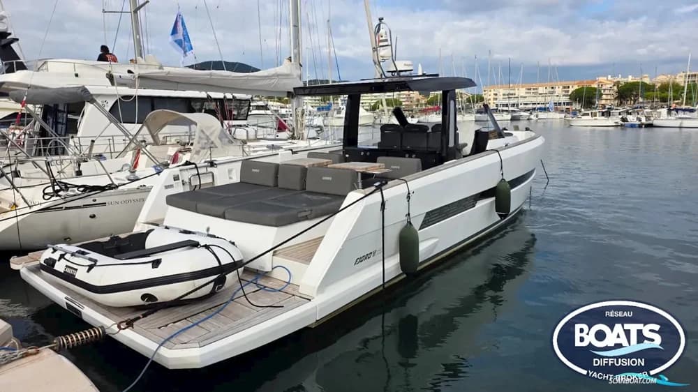 Fjord 42