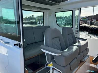 Axopar 28 Cabin MK2 4