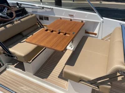 Delta Powerboats 33 Open 3