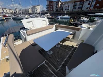 Jeanneau Merry Fisher 855 Marlin 5