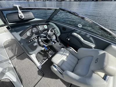 2016 Cobalt R3 WSS Surf 3