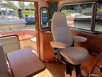 North-Line 37 Wheelhouse 4