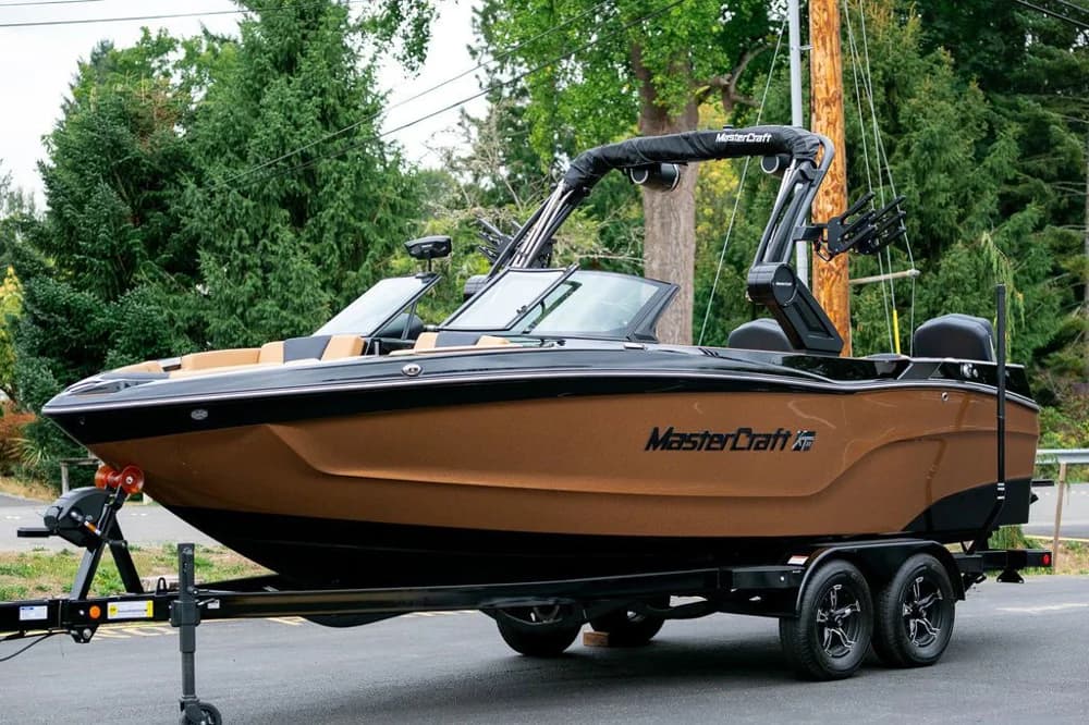 2024 MasterCraft XT23