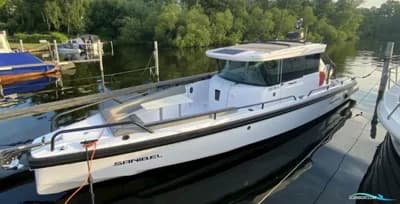 Axopar 28 Cabin Brabus Line 3
