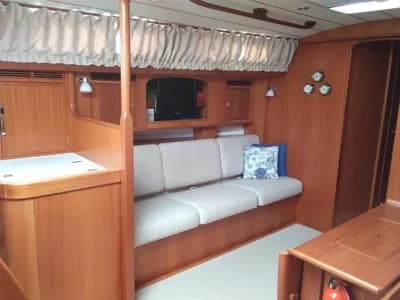 Hallberg-Rassy 48 2