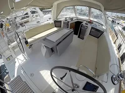 Bénéteau Oceanis 45 4