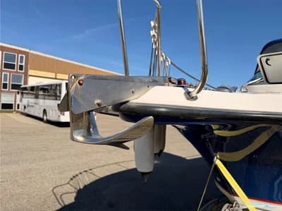 Bayliner 2052 3