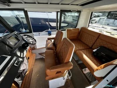 Axopar 28 Aft Cabin 2