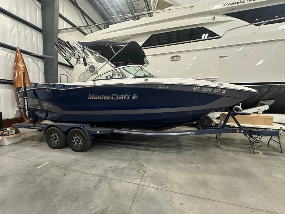 2019 MasterCraft X24